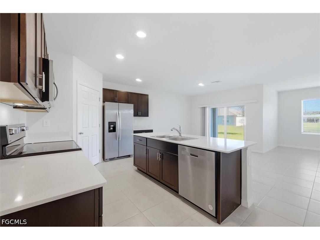 25118 Doredo Drive Punta Gorda FL 33955 2026016783 image3