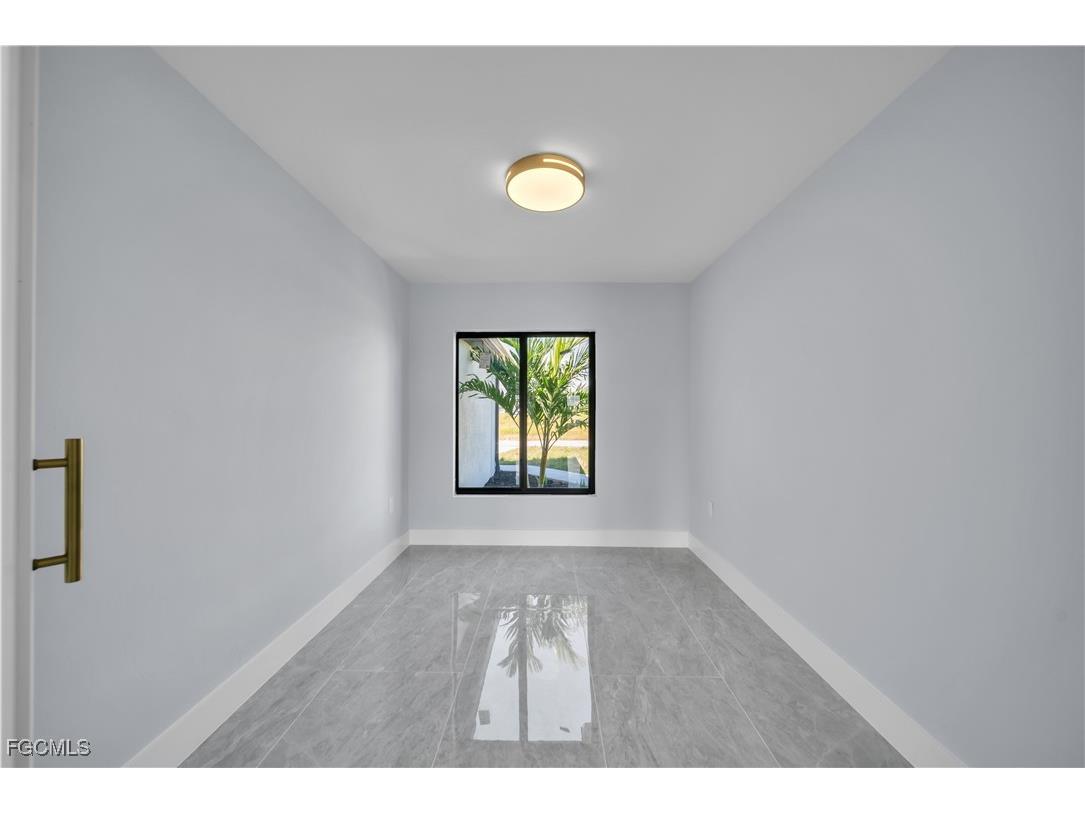 2512 29th Street SW Lehigh Acres FL 33976 2025022919 image12