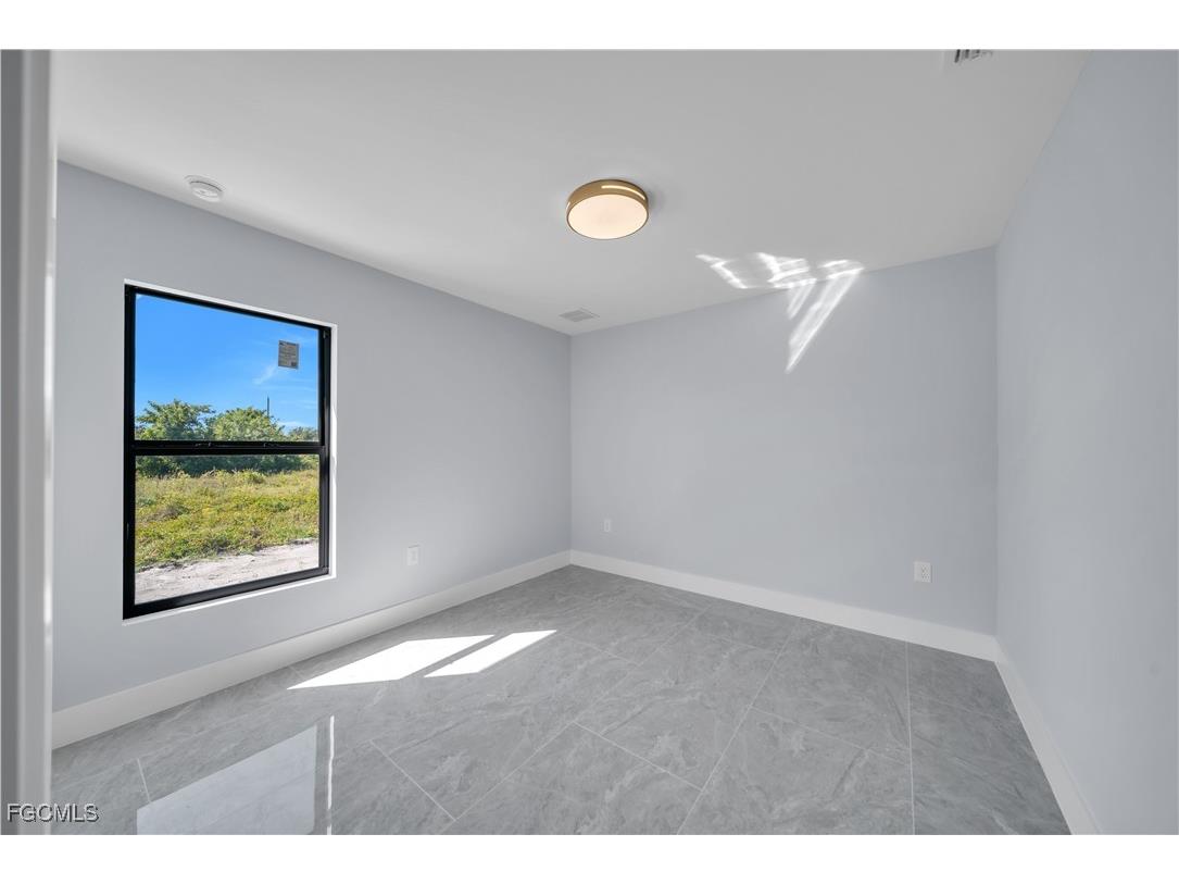 2512 29th Street SW Lehigh Acres FL 33976 2025022919 image22