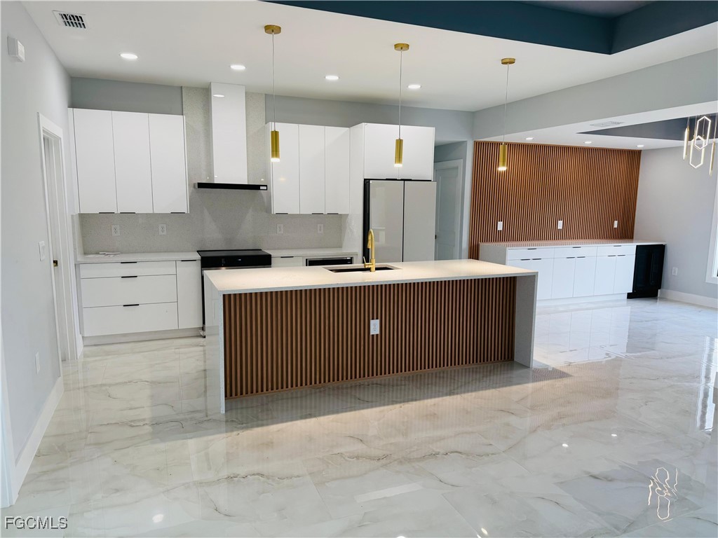 2512 29th Street SW Lehigh Acres FL 33976 2025022919 image4