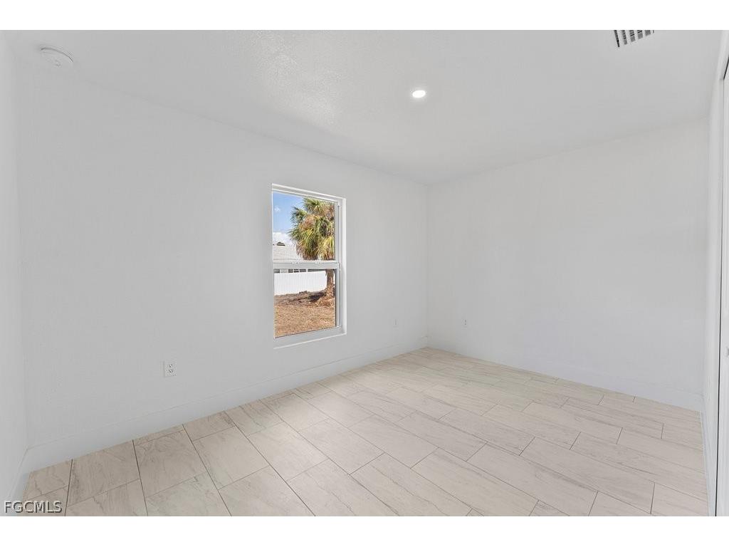 2512 42nd Street SW Lehigh Acres FL 33976 2026011372 image18