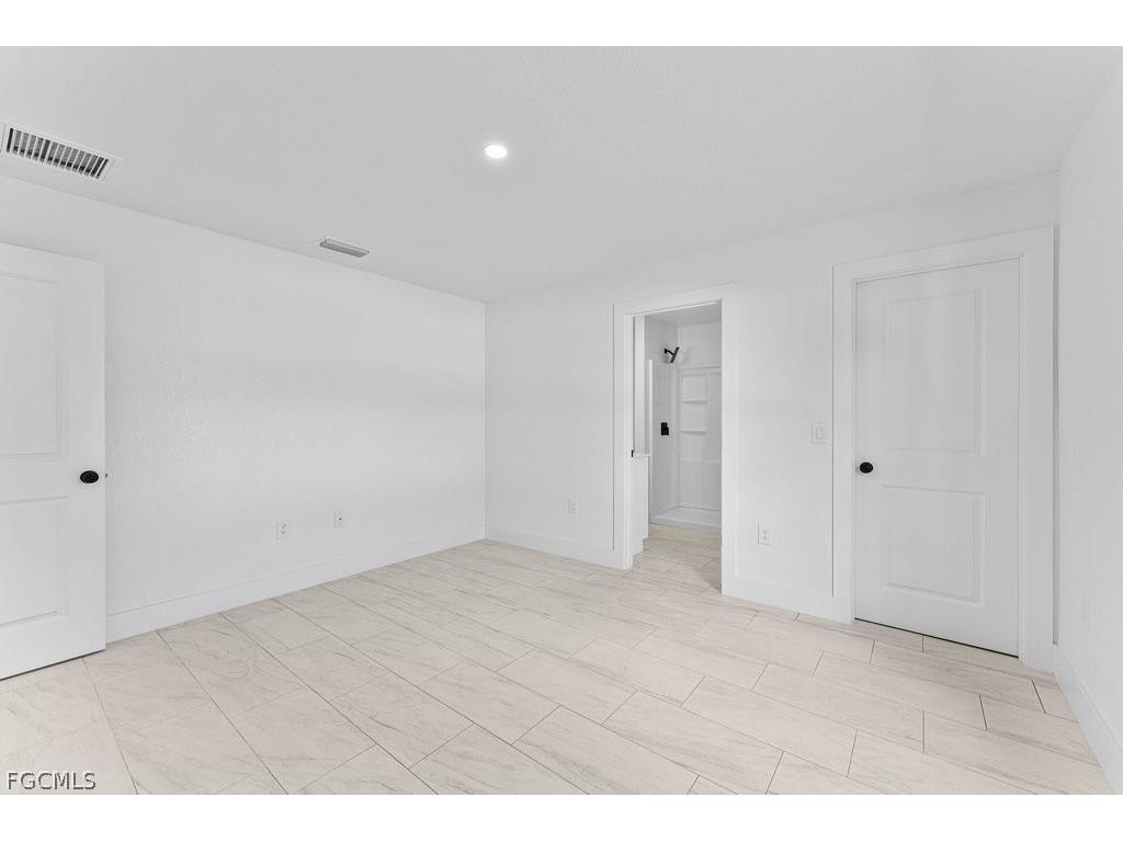 2512 42nd Street SW Lehigh Acres FL 33976 2026011372 image9