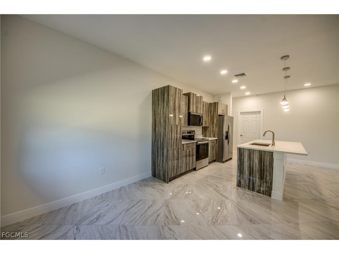 2512 48th Street W Lehigh Acres FL 33971 2026007658 image18