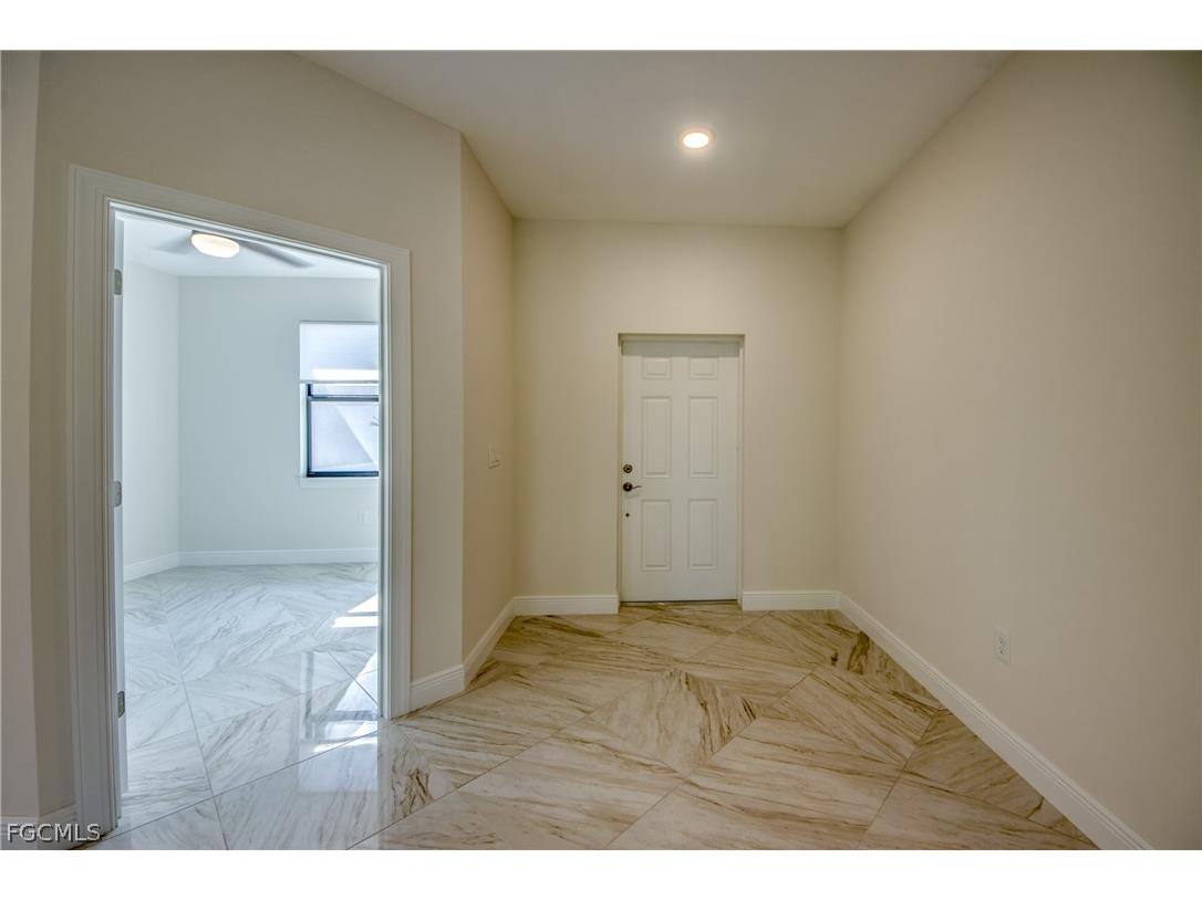 2512 48th Street W Lehigh Acres FL 33971 2026007658 image4
