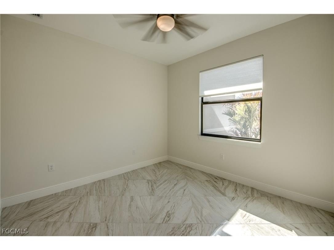2512 48th Street W Lehigh Acres FL 33971 2026007658 image5