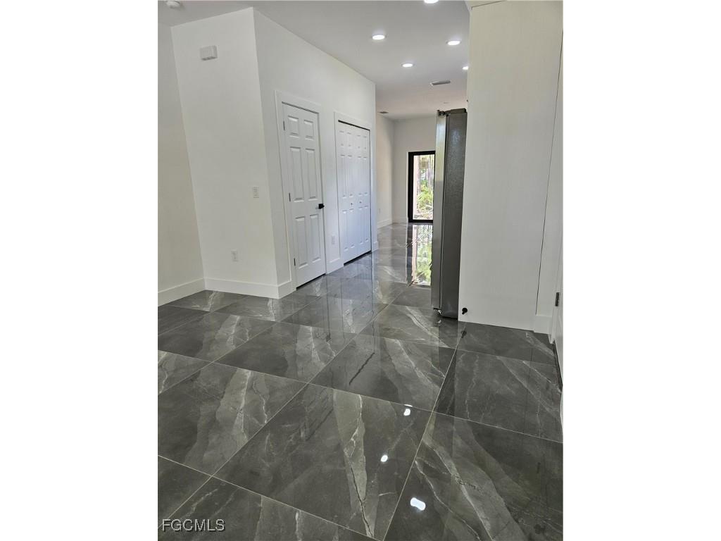 2512 70th Street W Lehigh Acres FL 33971 2025024073 image2