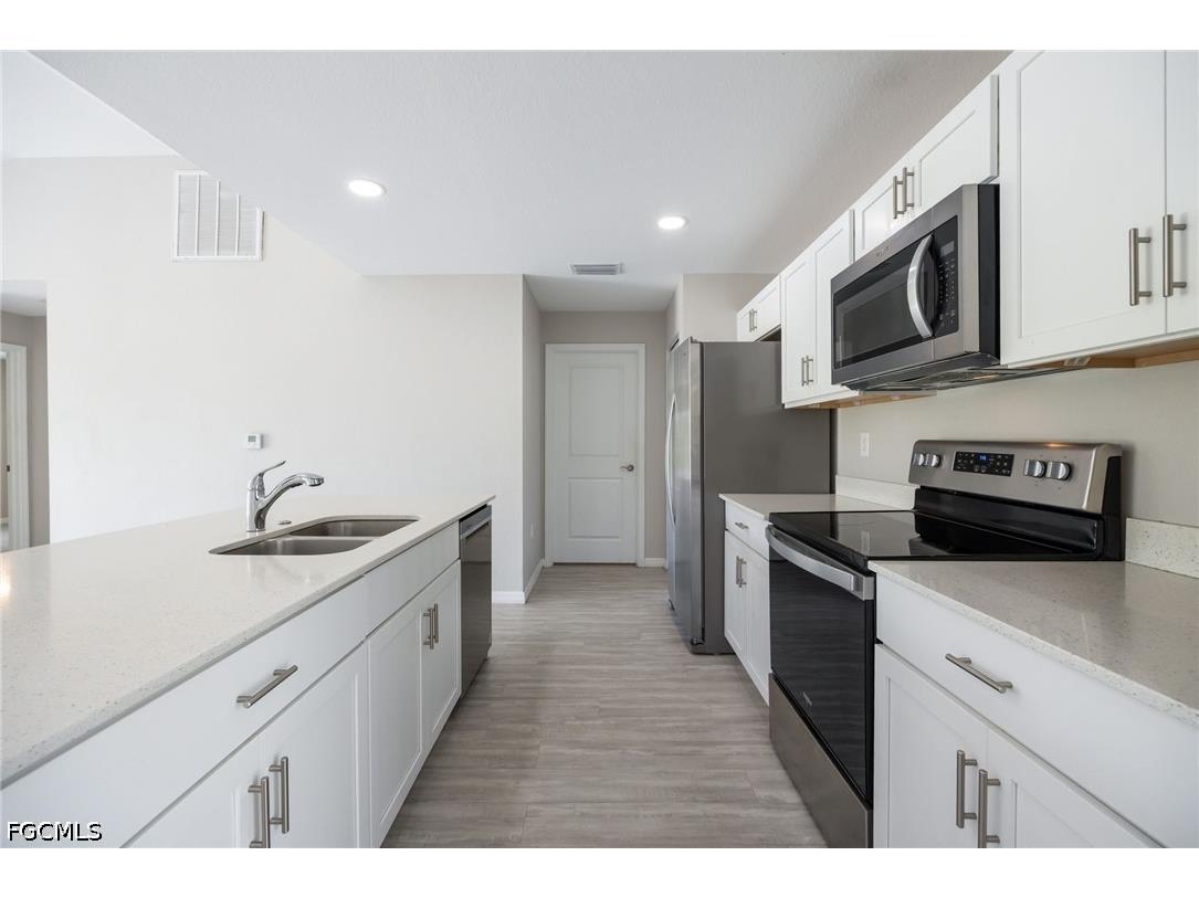 2512 NW 15th Avenue Cape Coral FL 33993 2026016037 image12