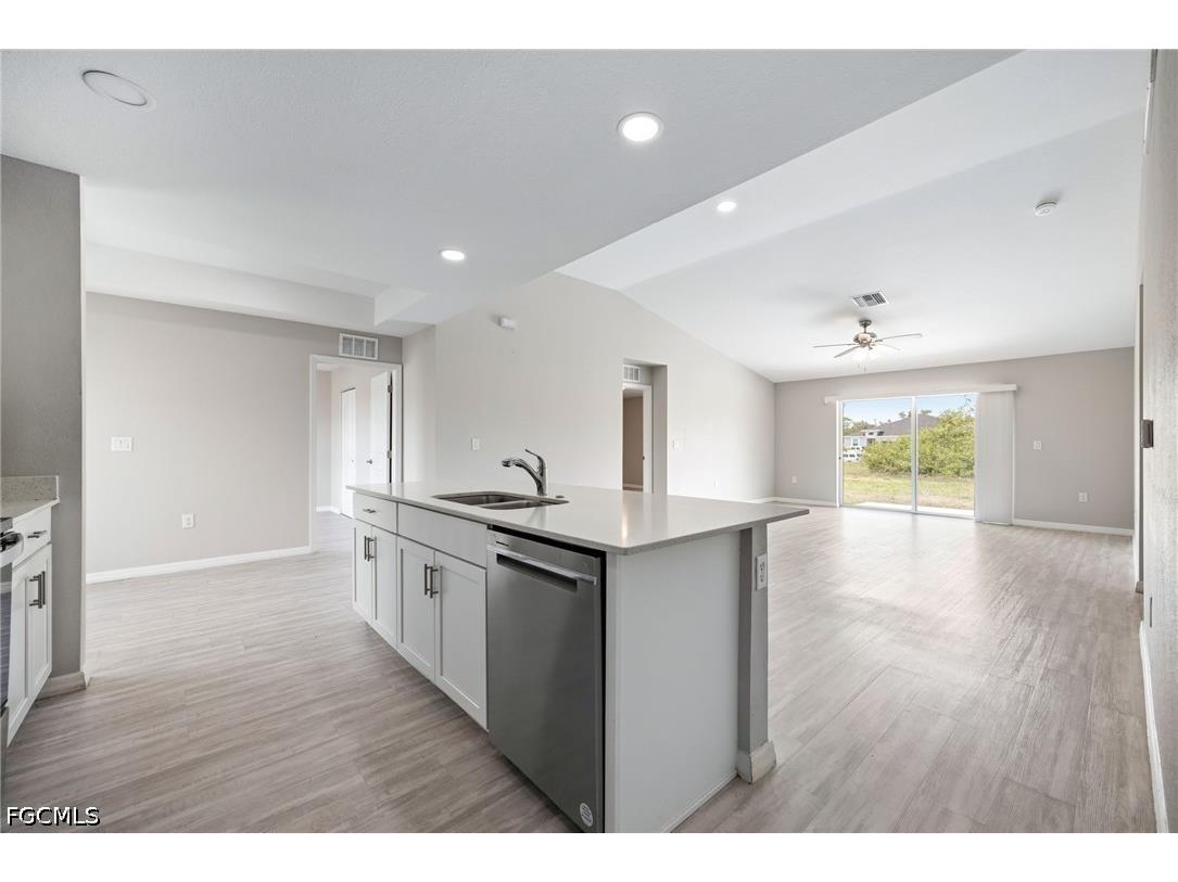 2512 NW 15th Avenue Cape Coral FL 33993 2026016037 image14