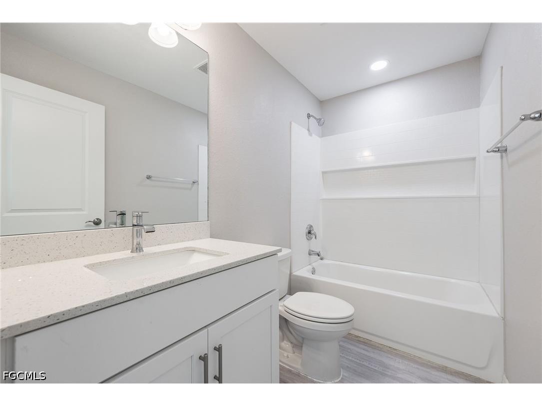 2512 NW 15th Avenue Cape Coral FL 33993 2026016037 image28