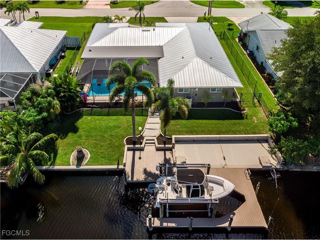 2512 SE 20th Place Cape Coral FL 33904 2025012784 image1