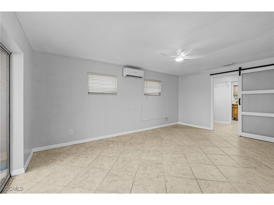 2512 SE 20th Place Cape Coral FL 33904 2025012784 image29