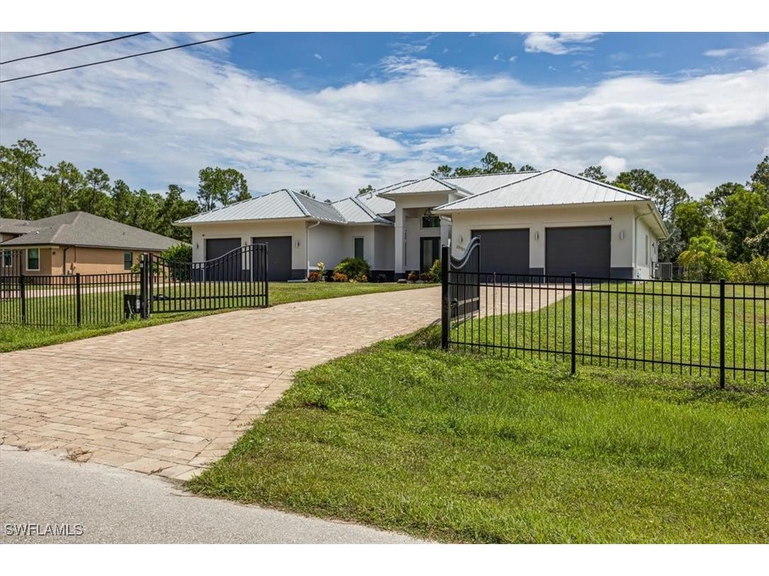 25125 Busy Bee Drive Bonita Springs FL 34135 225067365 image1