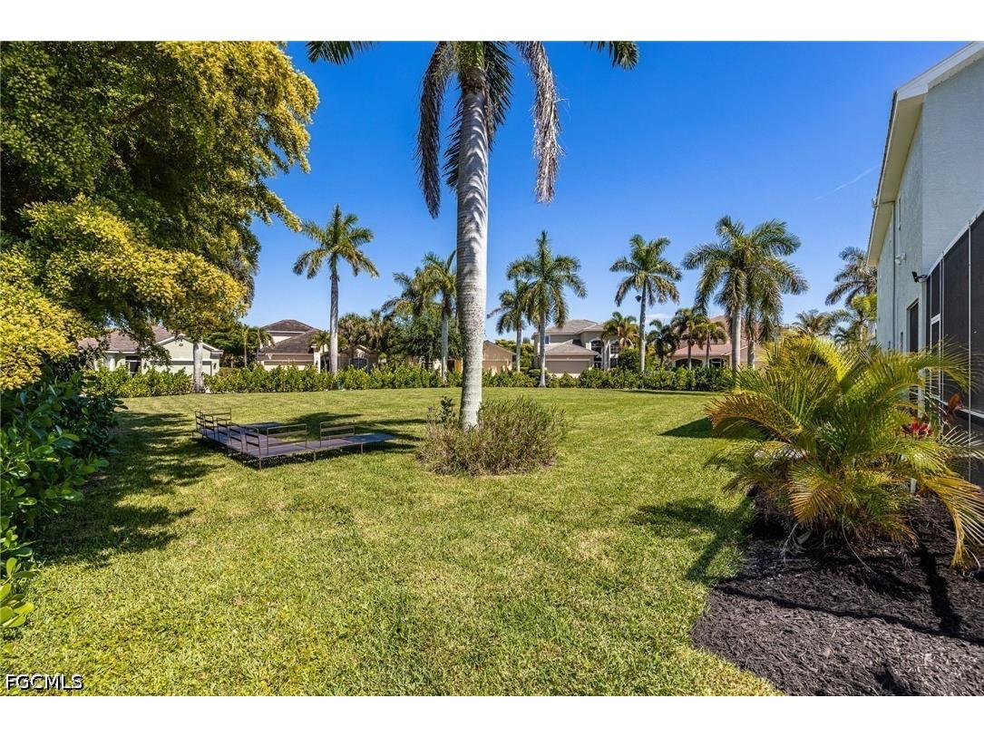 2513 Blackburn Circle Cape Coral FL 33991 2026015786 image38