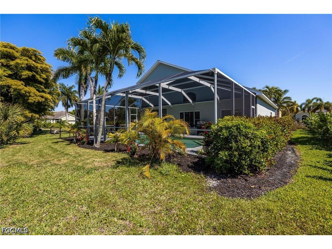 2513 Blackburn Circle Cape Coral FL 33991 2026015786 image39