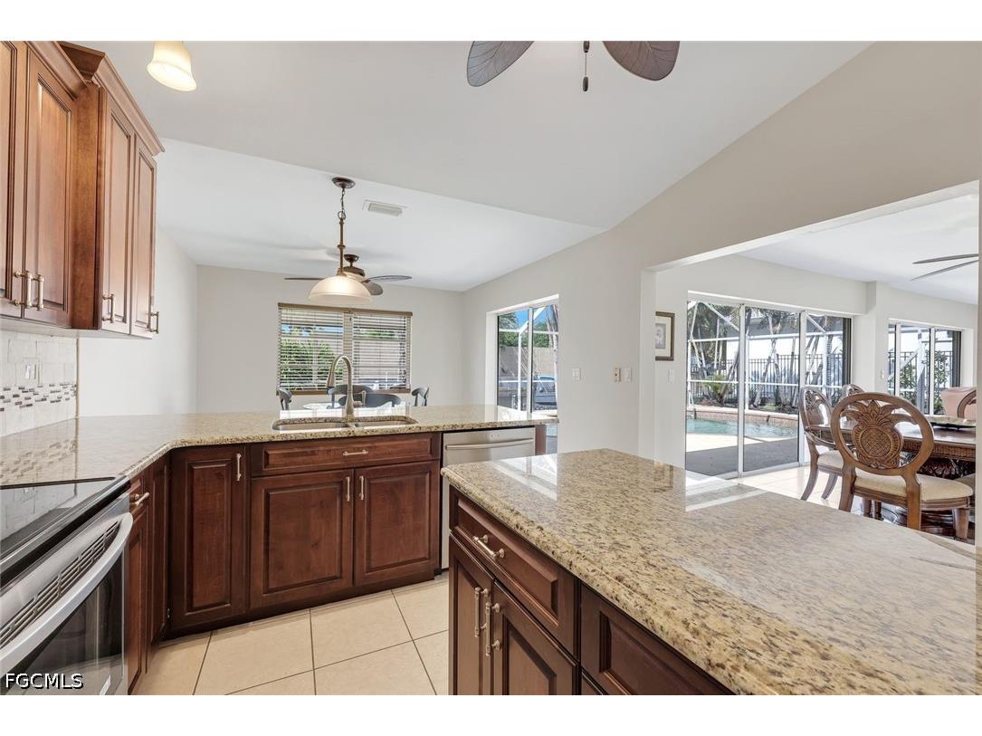 2513 Everest Parkway Cape Coral FL 33904 2026015840 image12
