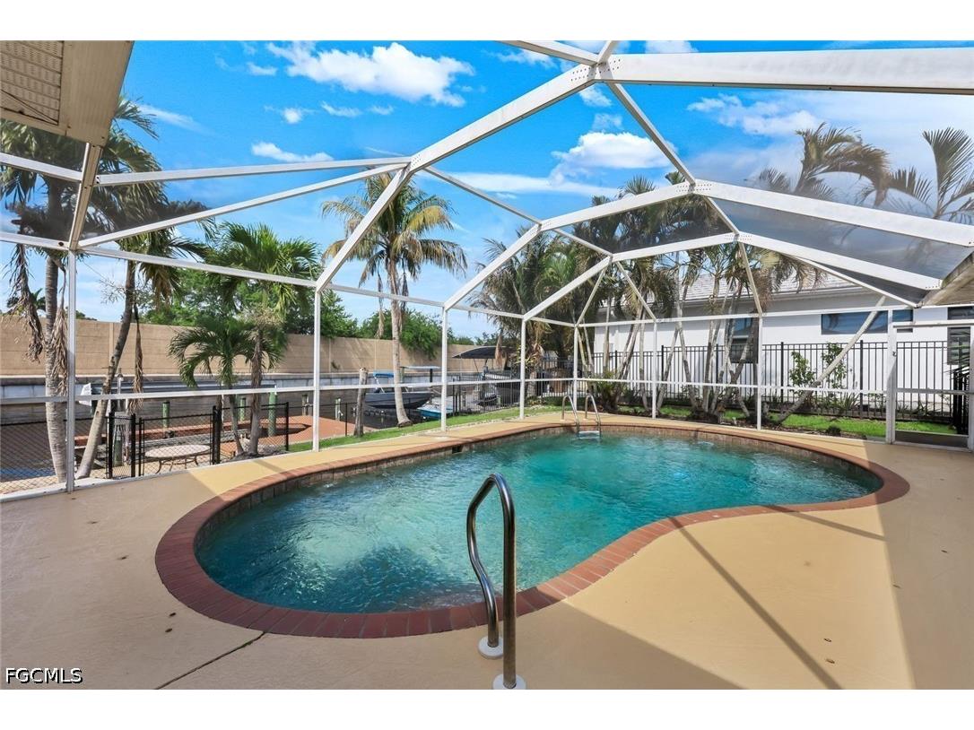 2513 Everest Parkway Cape Coral FL 33904 2026015840 image2