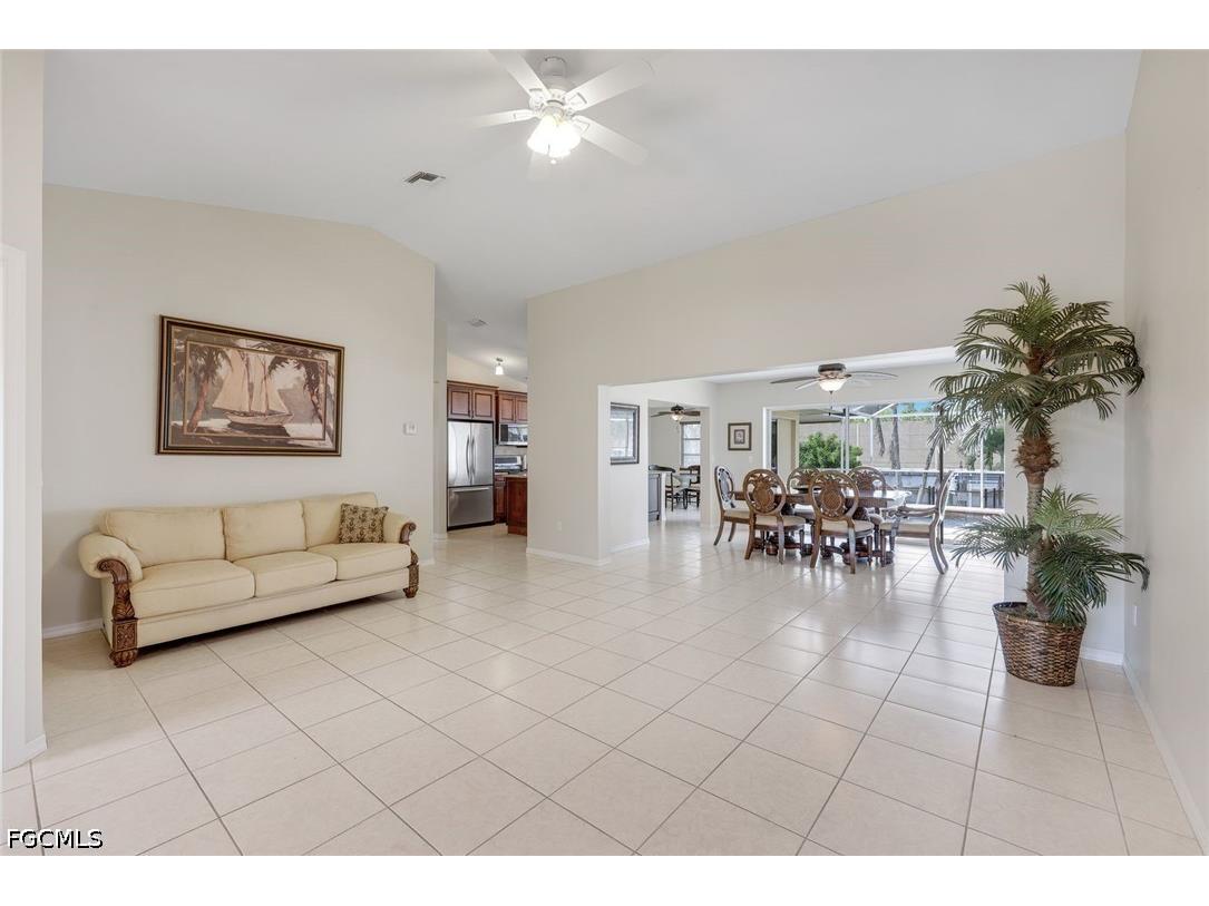 2513 Everest Parkway Cape Coral FL 33904 2026015840 image8