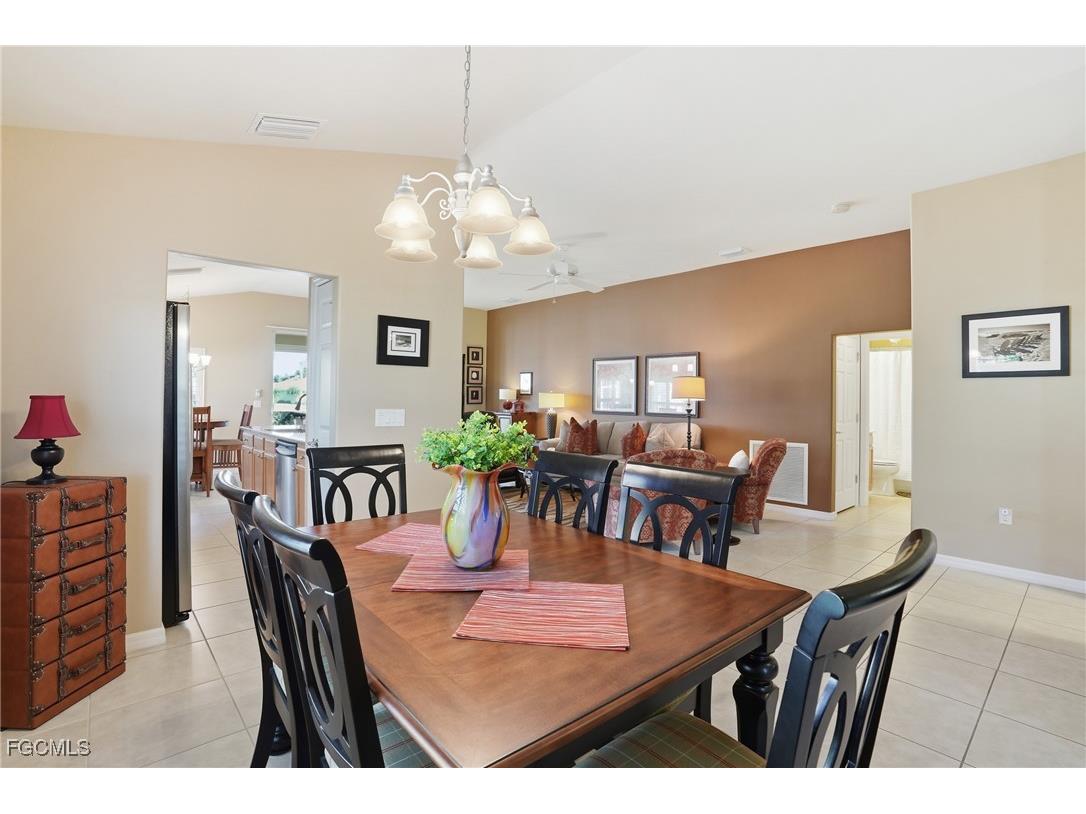 2513 Hopefield Court Cape Coral FL 33991 2025021173 image15