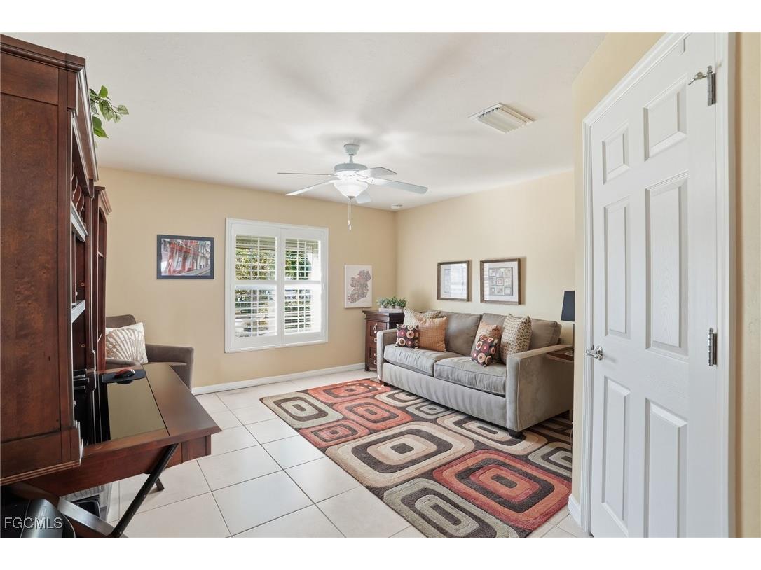 2513 Hopefield Court Cape Coral FL 33991 2025021173 image17