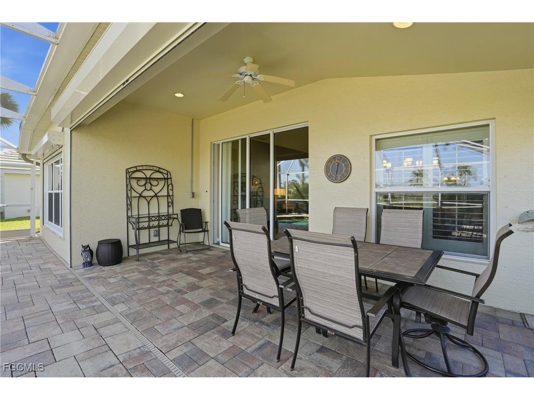 2513 Hopefield Court Cape Coral FL 33991 2025021173 image31
