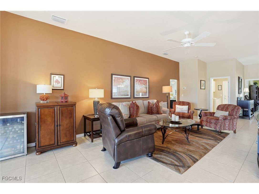 2513 Hopefield Court Cape Coral FL 33991 2025021173 image8