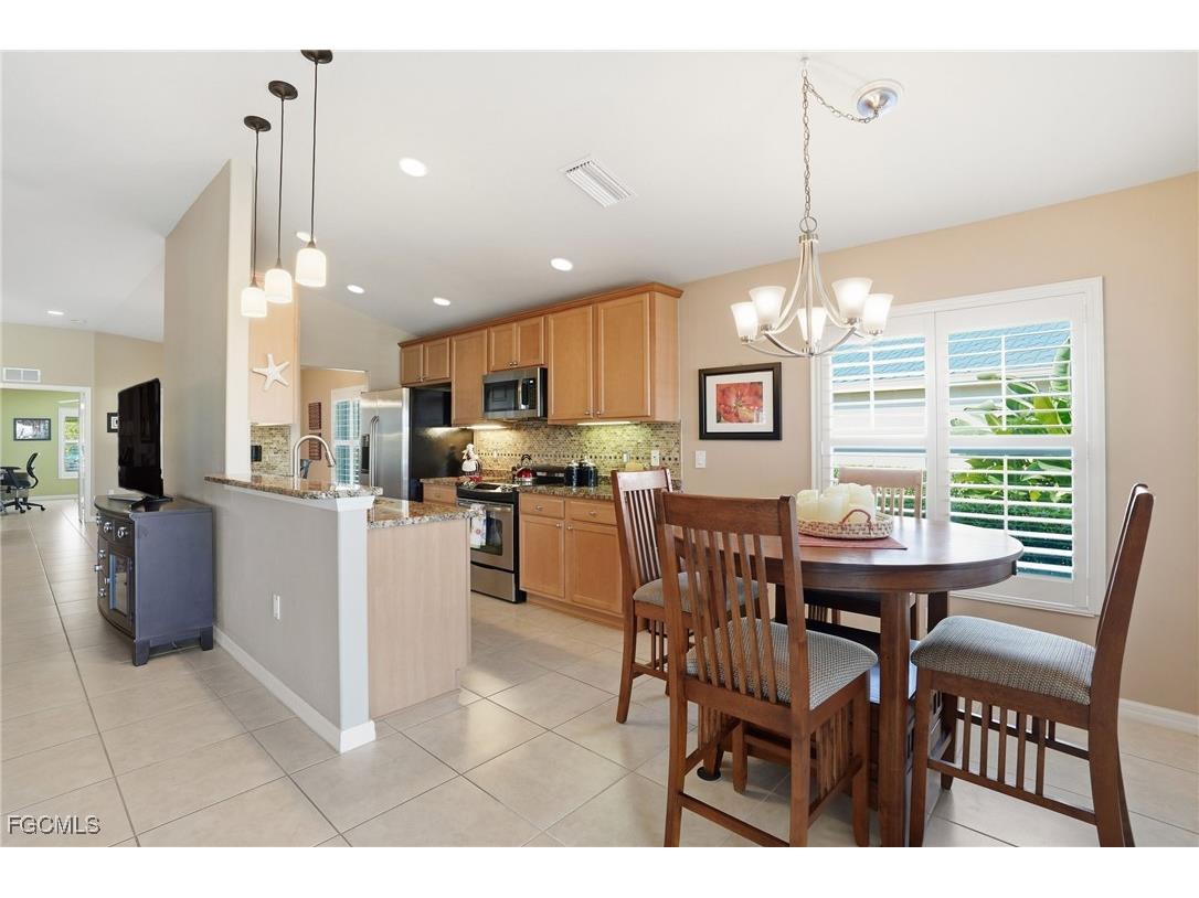 2513 Hopefield Court Cape Coral FL 33991 2025021173 image9