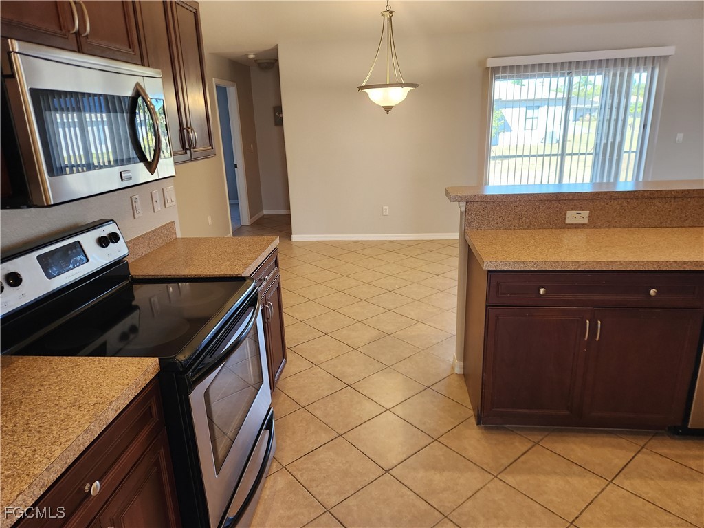 2513 NW 28th Street Cape Coral FL 33993 2026002557 image9