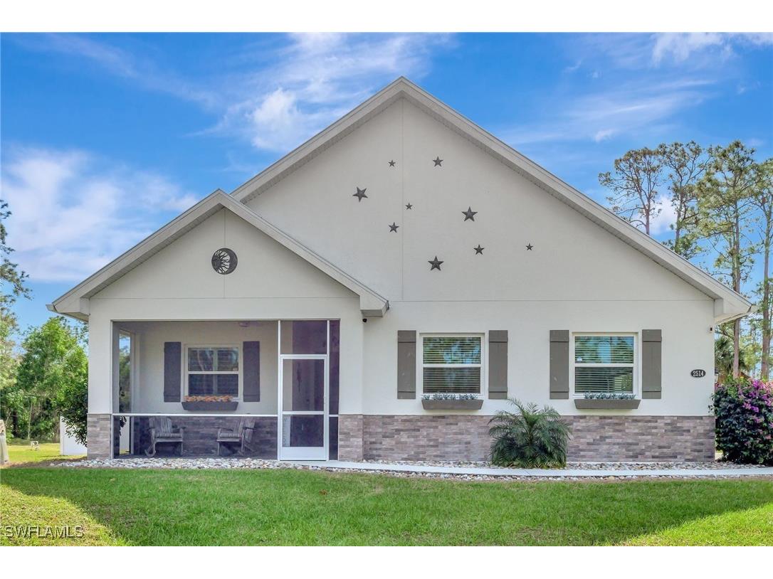 2514 27th Avenue NE Naples FL 34120 224081057 image1