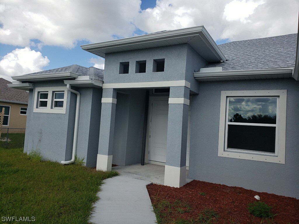 2514 27th Street W Lehigh Acres FL 33971 223082772 image1