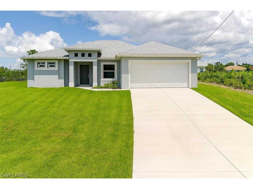 2514 27th Street W Lehigh Acres FL 33971 226006869 image1