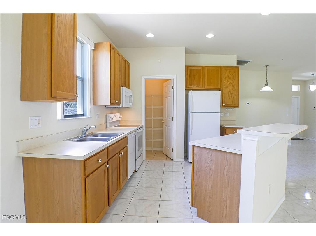 2514 55th Street SW Lehigh Acres FL 33971 2025020362 image4