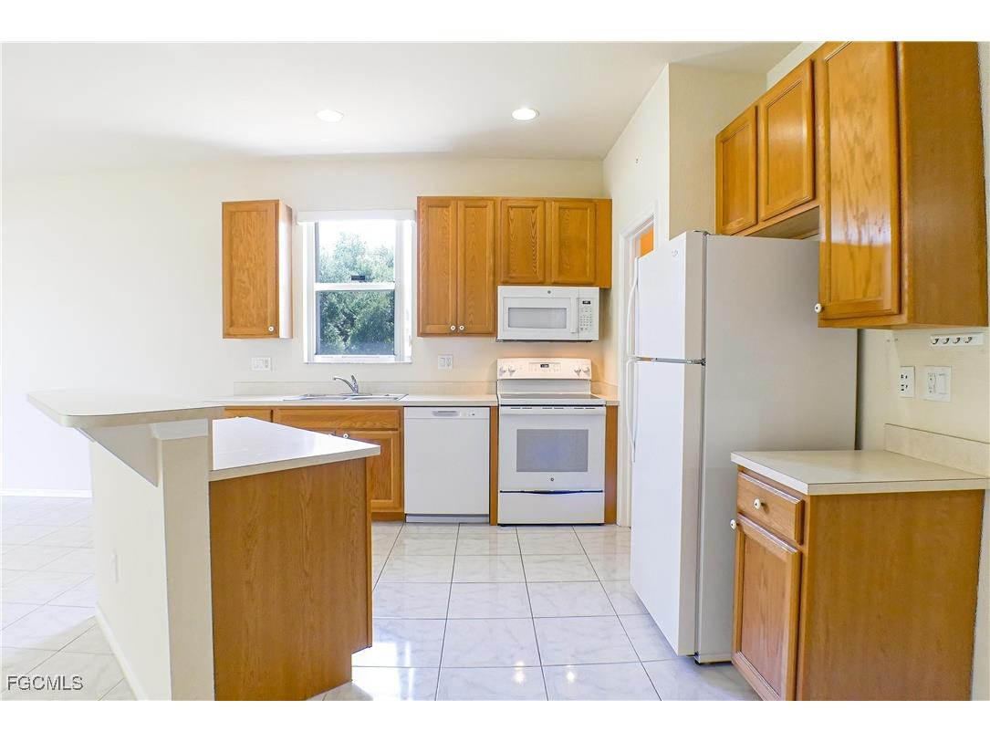 2514 55th Street SW Lehigh Acres FL 33971 2025020362 image5