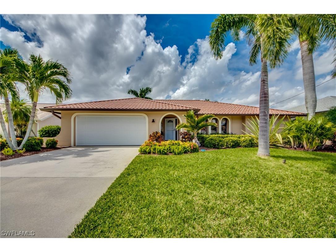 2514 SE 23rd Place Cape Coral FL 33904 223070280 image1