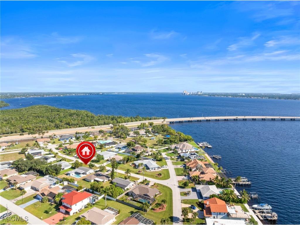 2514 SE 26th Avenue Cape Coral FL 33904 2025018597 image1