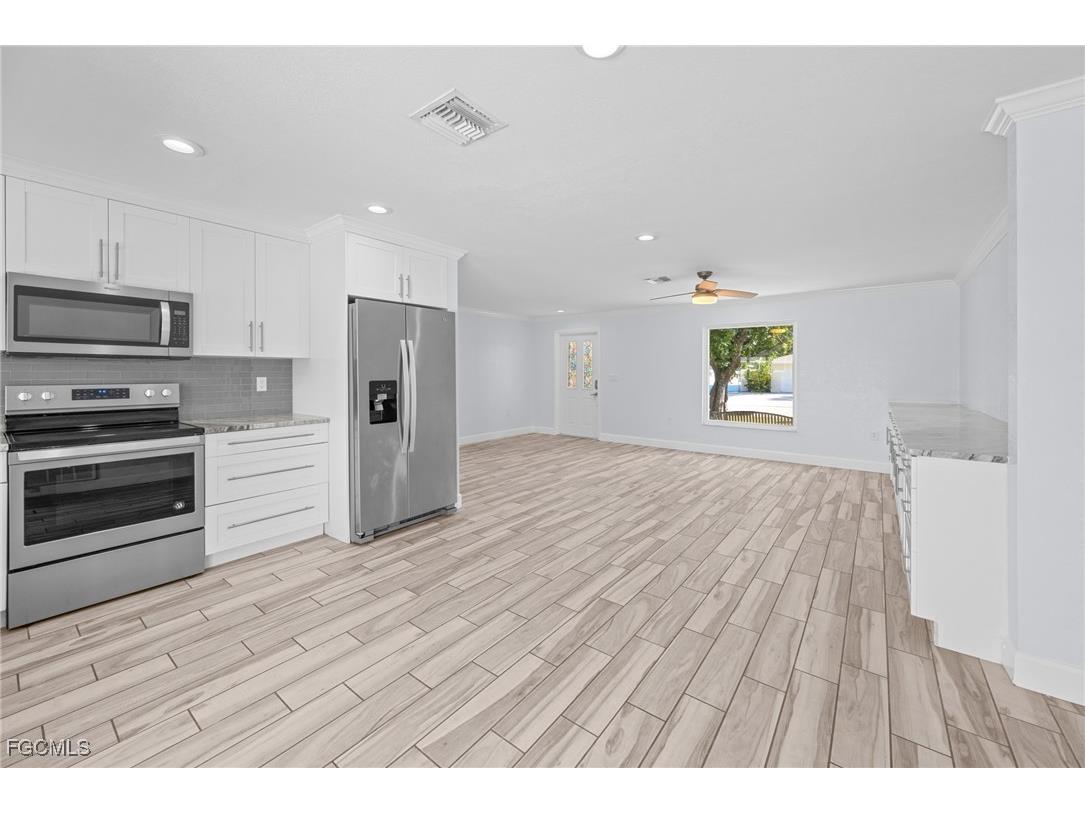 2514 SE 26th Avenue Cape Coral FL 33904 2025018597 image11