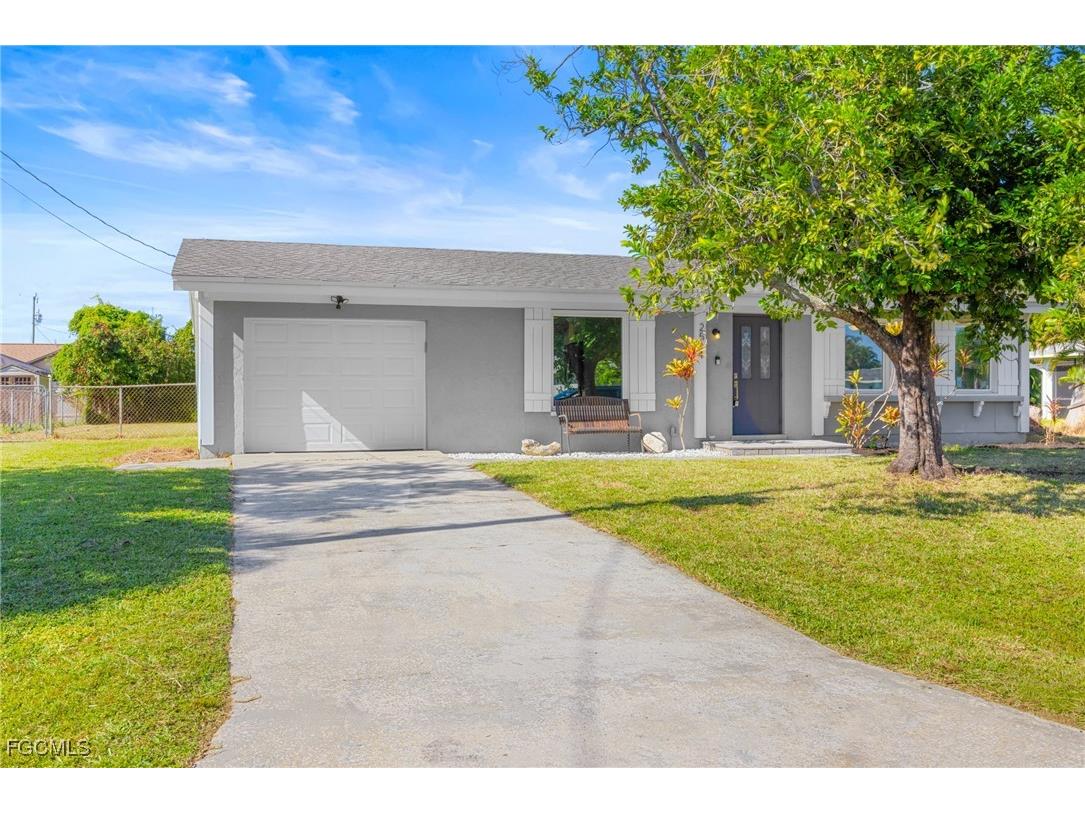 2514 SE 26th Avenue Cape Coral FL 33904 2025018597 image5