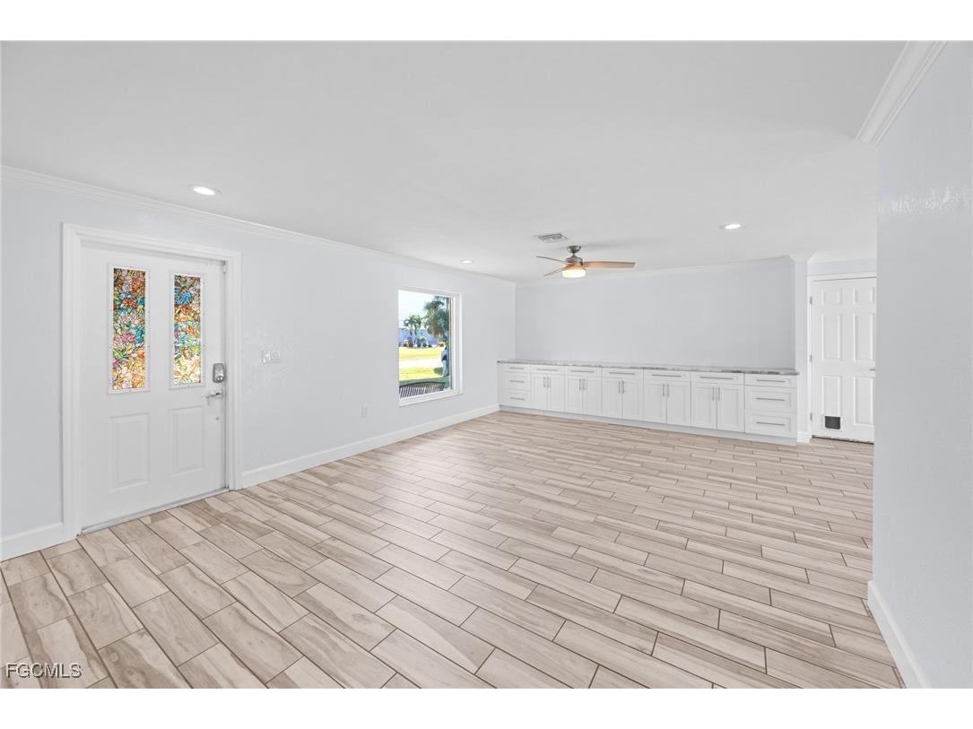 2514 SE 26th Avenue Cape Coral FL 33904 2025018597 image7