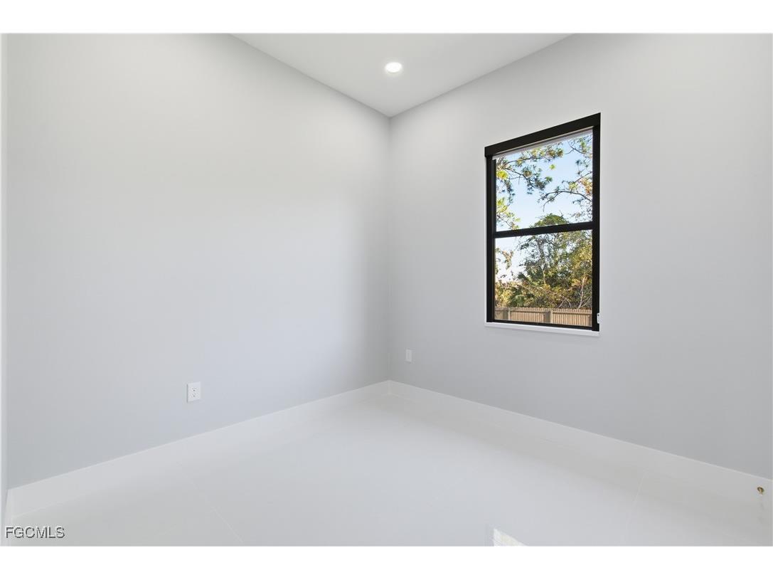 2514 Sunniland Boulevard Lehigh Acres FL 33971 2025020924 image17