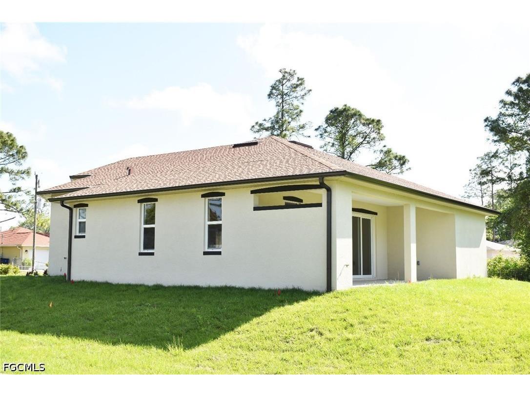 2515 45th Street W Lehigh Acres FL 33971 2026014268 image4