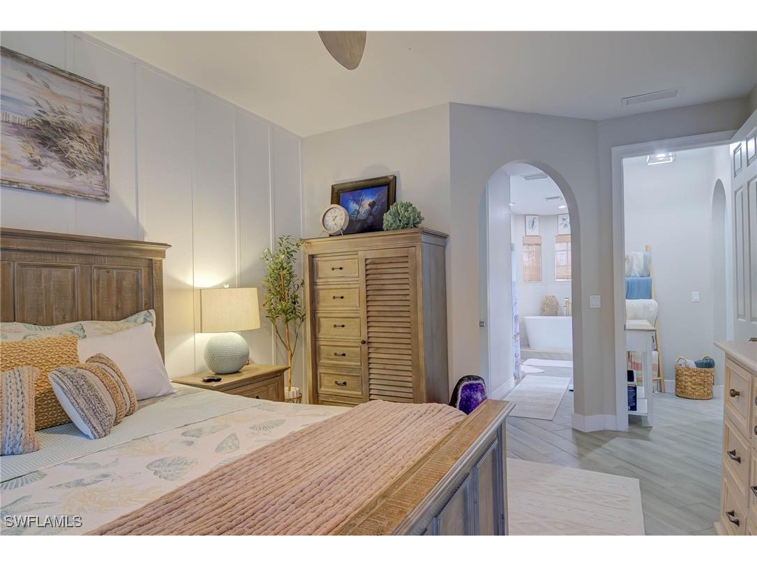 2515 70th Avenue NE Naples FL 34120 225065837 image13