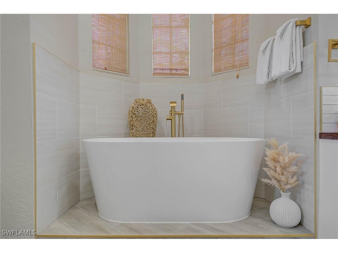 2515 70th Avenue NE Naples FL 34120 225065837 image17