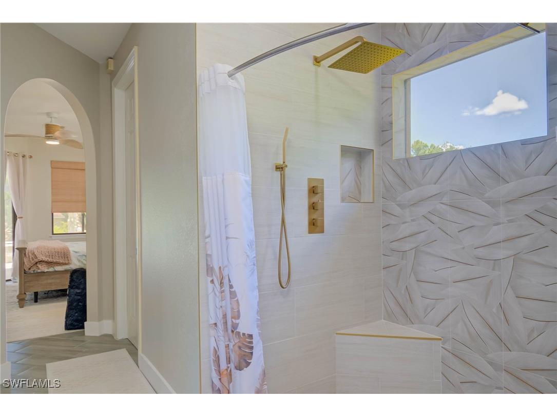 2515 70th Avenue NE Naples FL 34120 225065837 image18