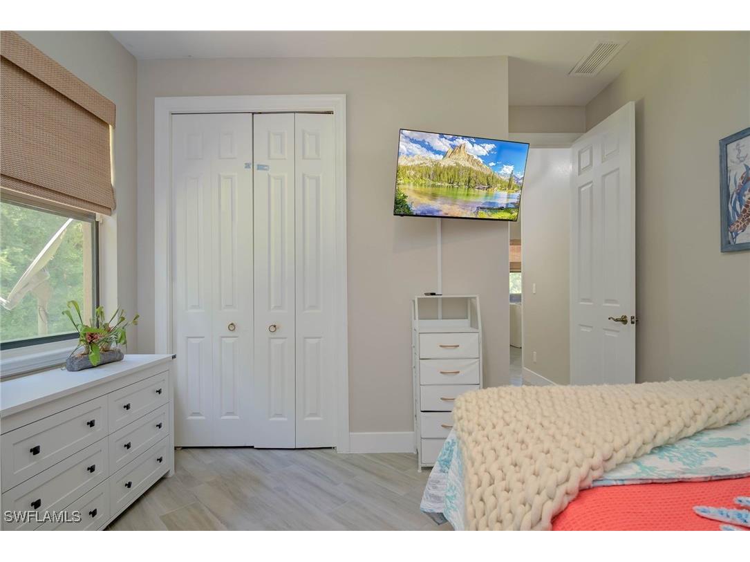 2515 70th Avenue NE Naples FL 34120 225065837 image22