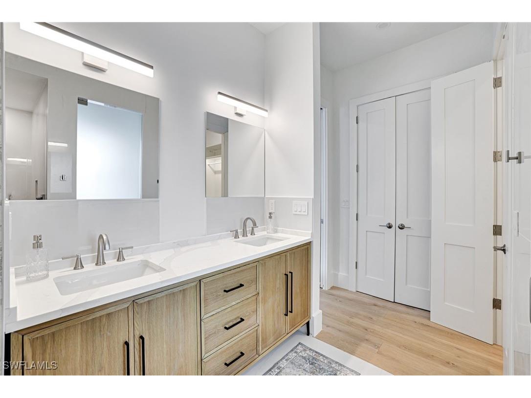 2515 Royal Palm Court Naples FL 34103 225076092 image19