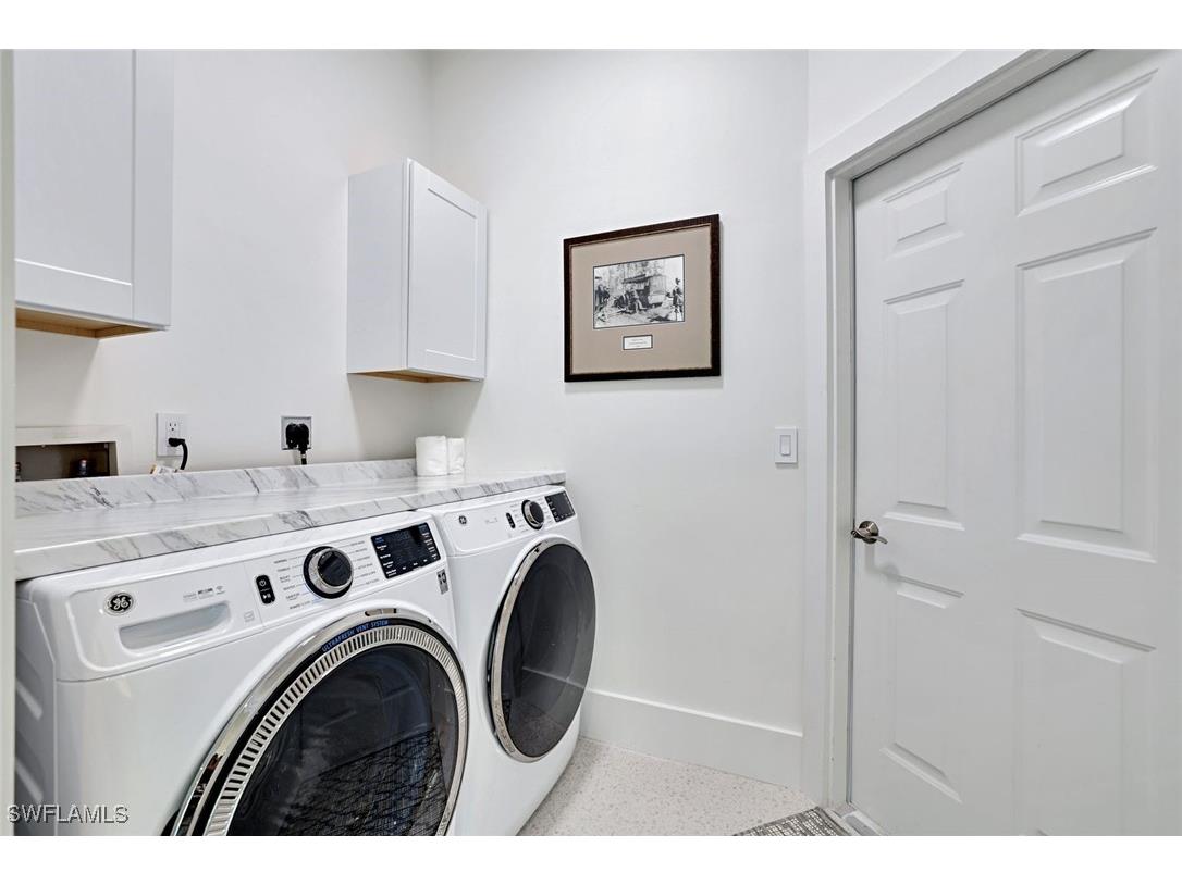 2515 Royal Palm Court Naples FL 34103 225076092 image23