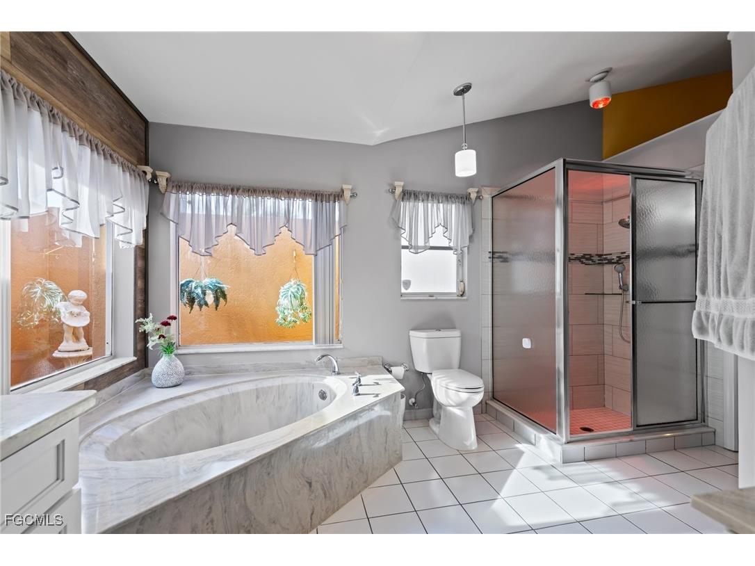 2515 SE 19th Avenue Cape Coral FL 33904 2025003917 image12