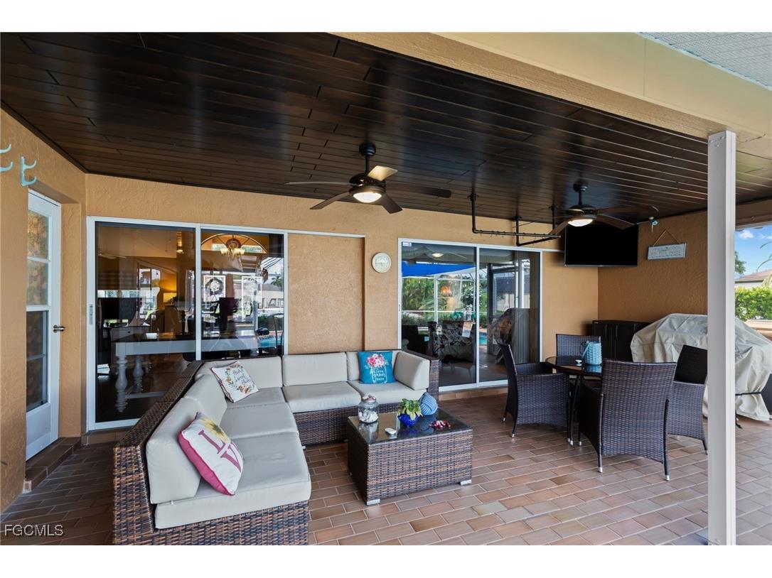 2515 SE 19th Avenue Cape Coral FL 33904 2025003917 image20