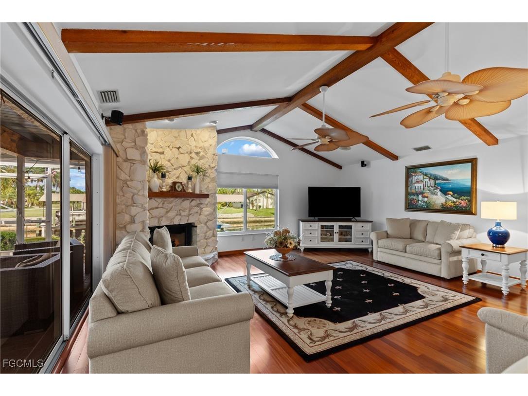 2515 SE 19th Avenue Cape Coral FL 33904 2025003917 image7