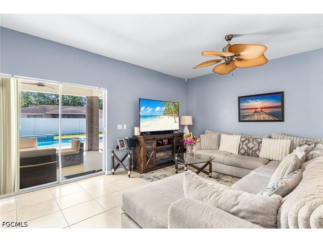 2515 SE 4th Avenue Cape Coral FL 33904 2026022739 image15