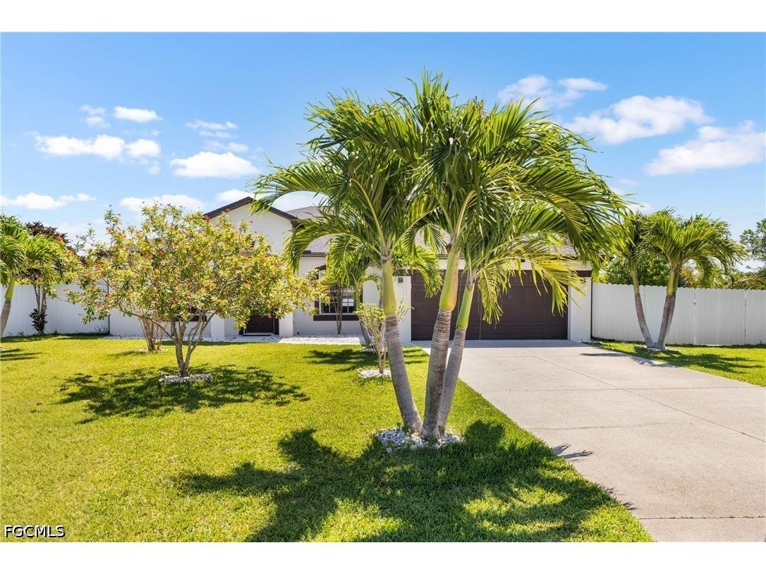 2515 SE 4th Avenue Cape Coral FL 33904 2026022739 image2